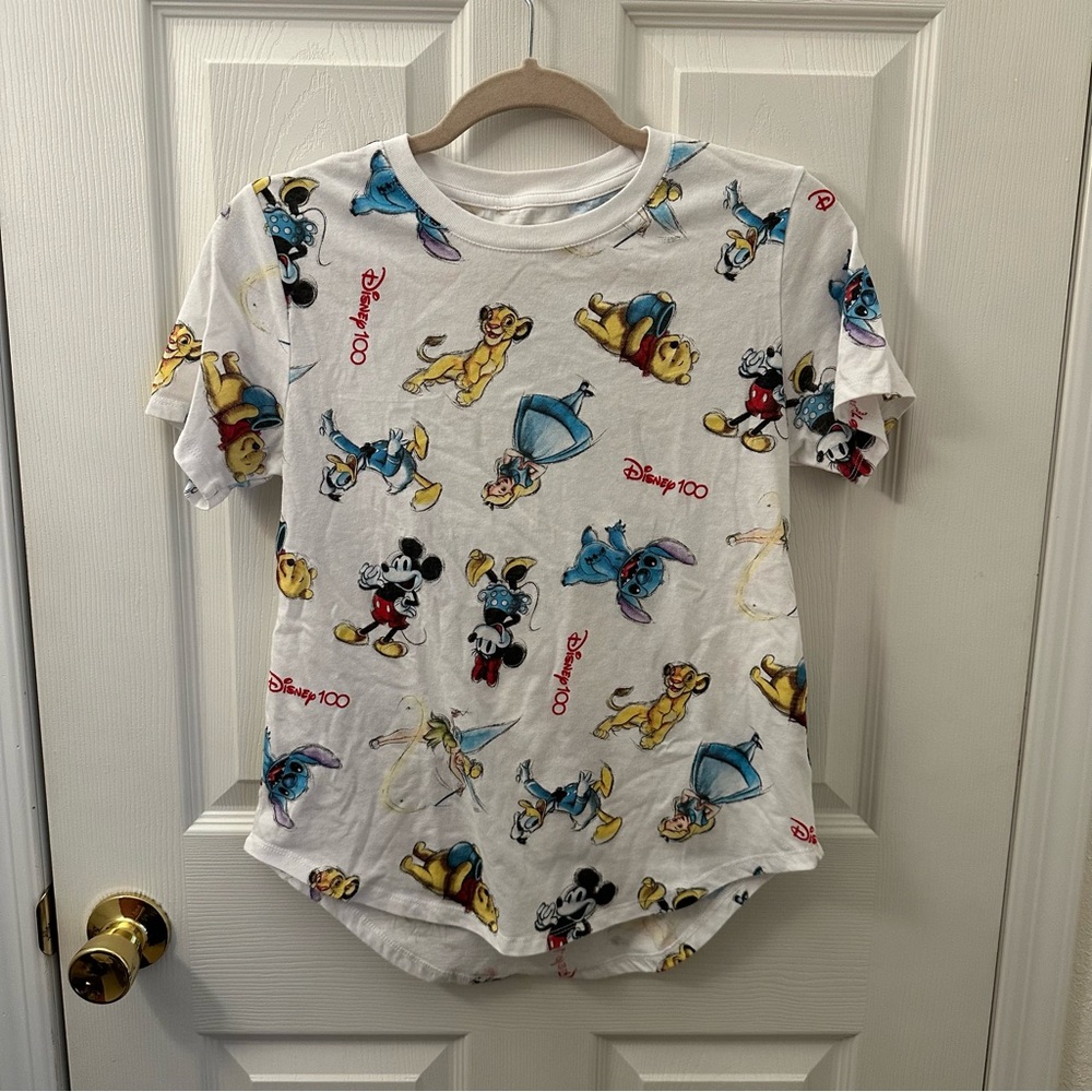Disney Family 100th Anniversary Women’s T Shirt Size M